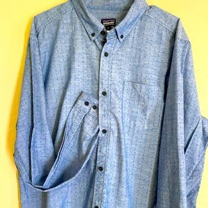 ⚠️SOLD⚠️ Patagonia Long Sleeve Button Up